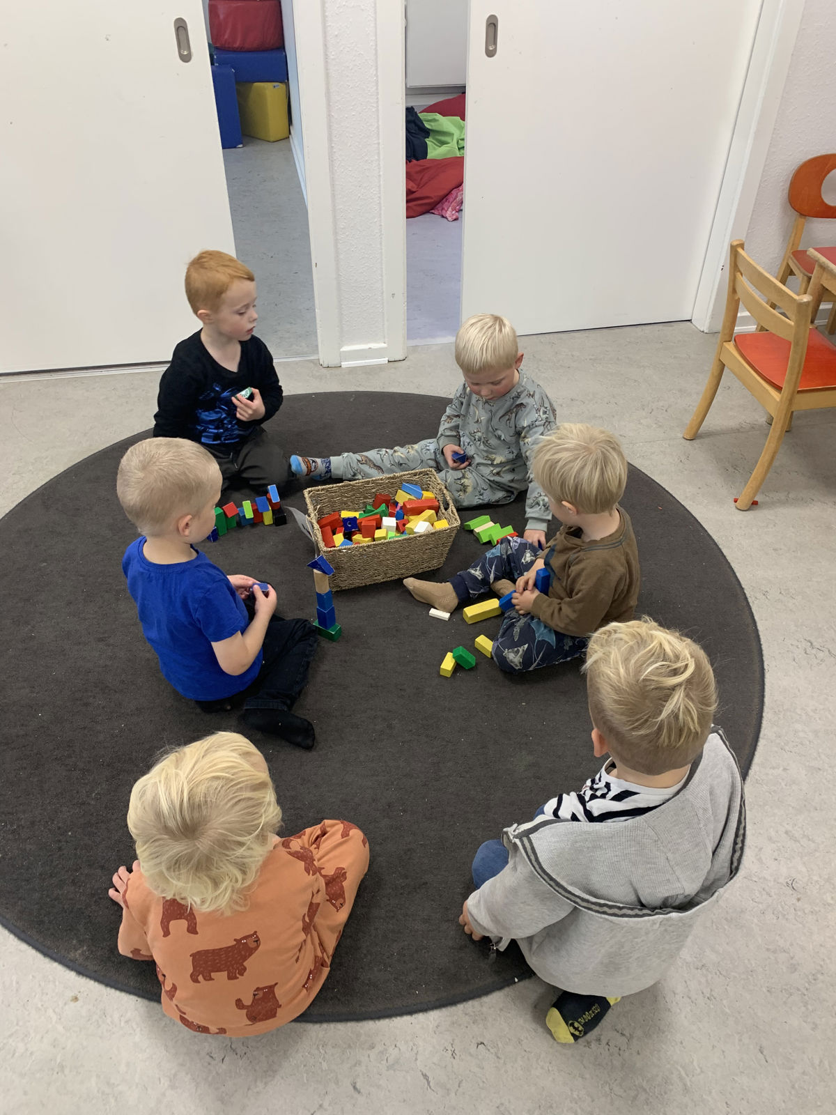 Børn i Børnehuset Bjerregrav