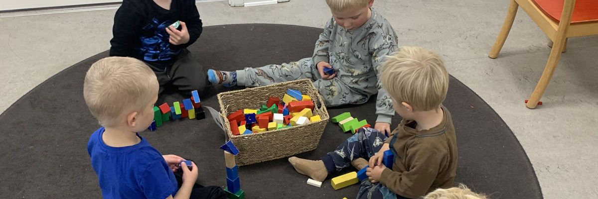 Børn i Børnehuset Bjerregrav